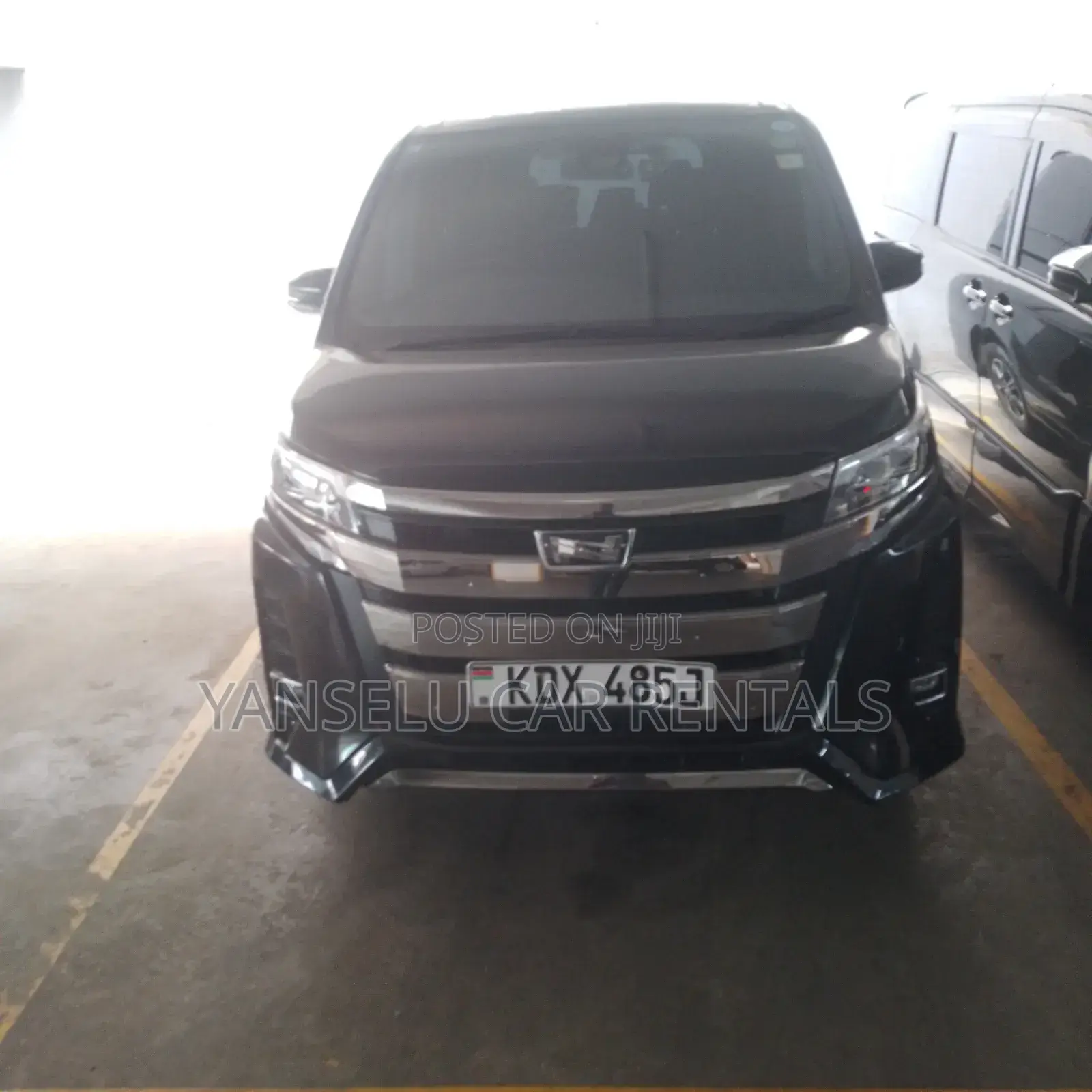 Toyota Noah for Hire