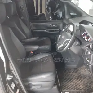Toyota Noah for Hire