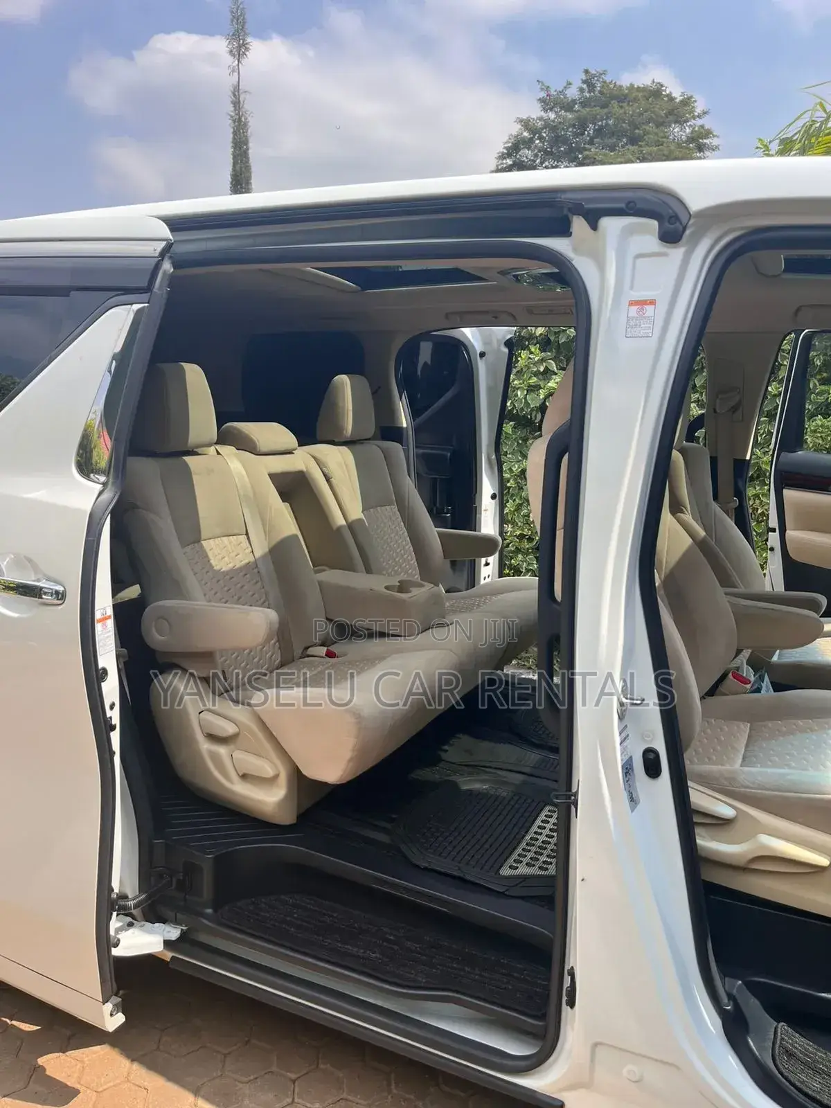 7 Seater Toyota Alphard for Hire(Chauffeured)