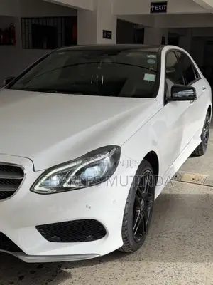 Mercedes-Benz E250 2015 White