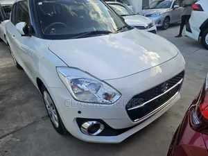 Suzuki Swift 2019 White