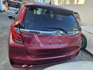 Honda Fit 2019 Pink
