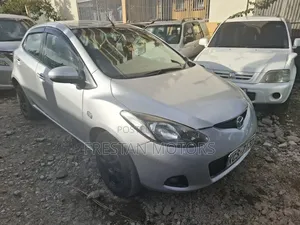 Mazda Demio 2011 Silver