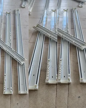 Strong Aluminium Curtain Rails and Hard to Break