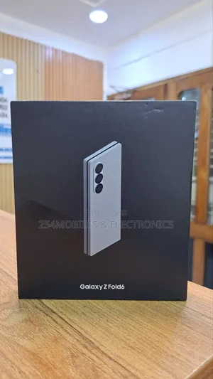 New Samsung Galaxy Z Fold6 256 GB Silver