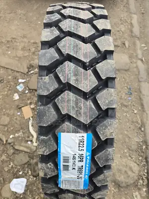 11 R22. 5 Triangle Tires (Diff)