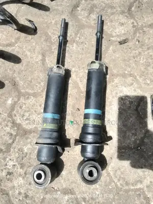 Original Kyb Ex Japan Toyota Fielder 4wd Rear Shocks