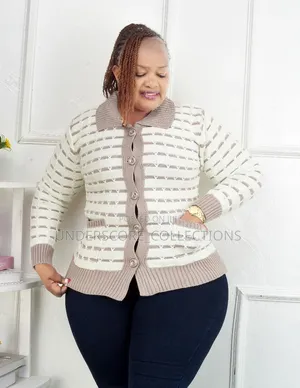 Ladies Multi-Colour Color Neck Sweaters