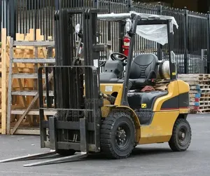 Reliable Lifting Logistic Solution > Forklift Accessible !!