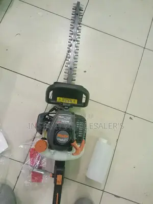 Hedge Trimmer Petro Powered
