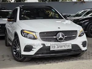 Mercedes-Benz GLC-Class 2019 Off white