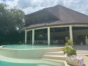 Furnished 6bdrm Villa in Diani On 1/2 Acre for sale