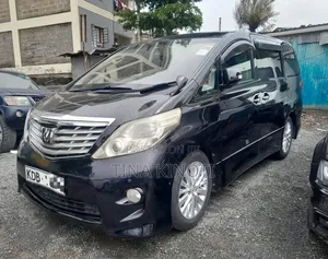 Toyota Quantum 2013 Black