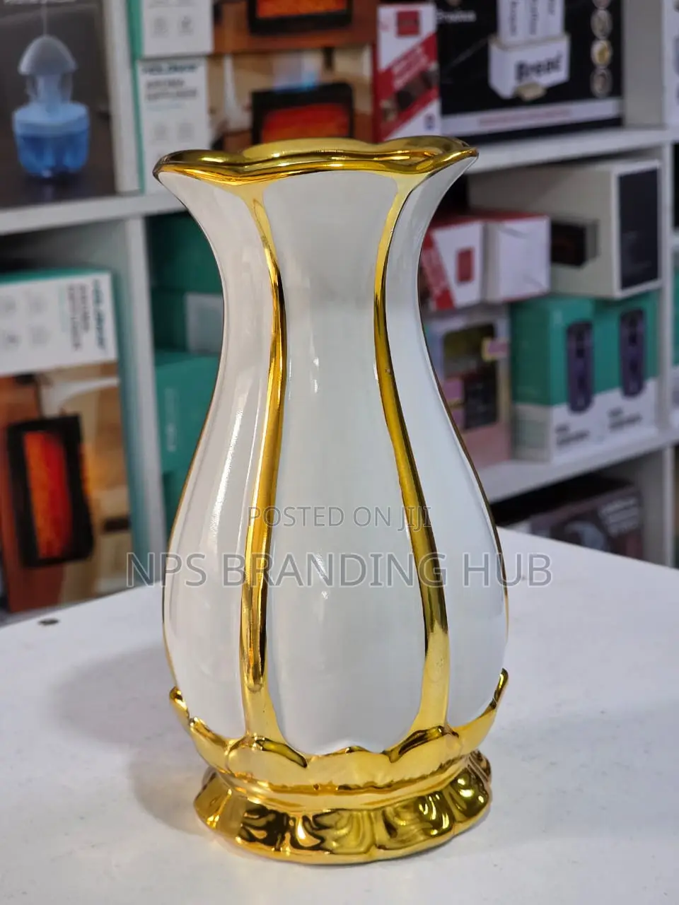 Modern Ceramic Vase With Golden Cherry Design :22*8*19cm Tet
