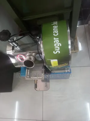 Sugarcane Juice Extractor Machine | Commercial Sugarcane Juicer