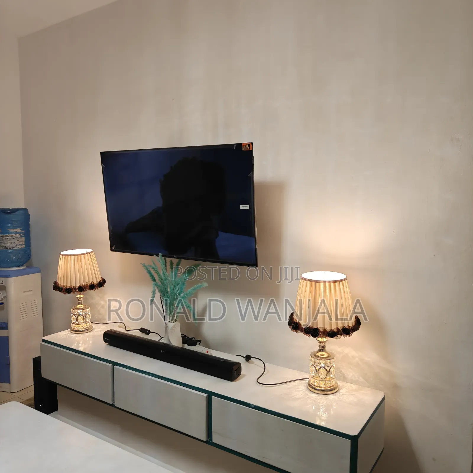 Studio $ One-Bedroom Airbnbs