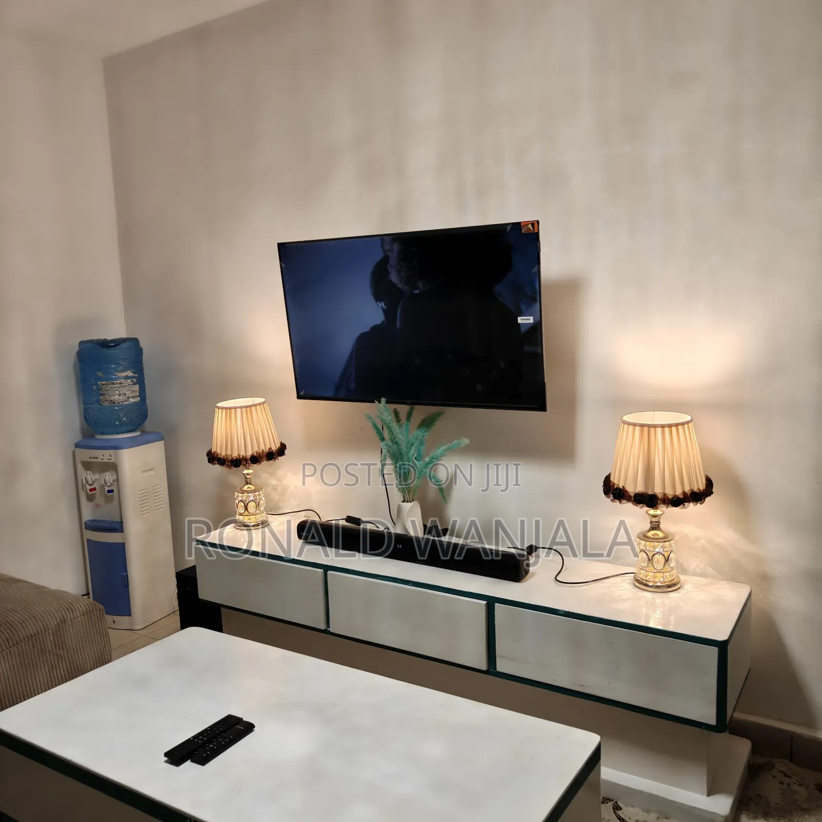 Studio $ One-Bedroom Airbnbs