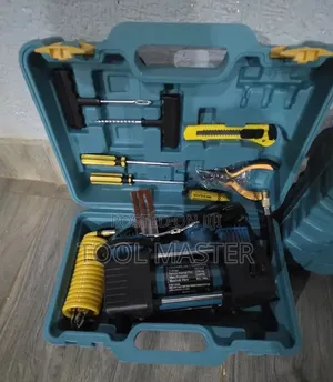 Battery Car Compressor Kit/Portable Car Repair Compressor Kit