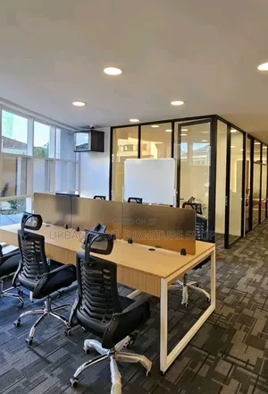 Office Partitioned Workstation for 6 Seater