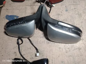 Toyota Noah 2015 Side Mirrors