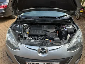 Mazda Demio 2015 Silver