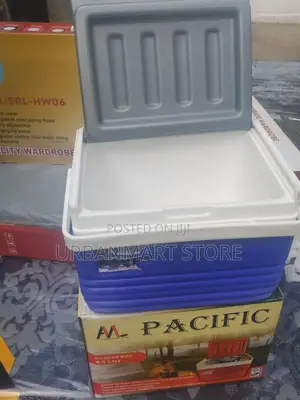 Portable Pacific 4.5 Litres Cooler Box Available