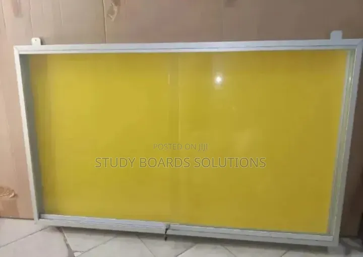 Lockable Glass Notice Board /Public Information Boards