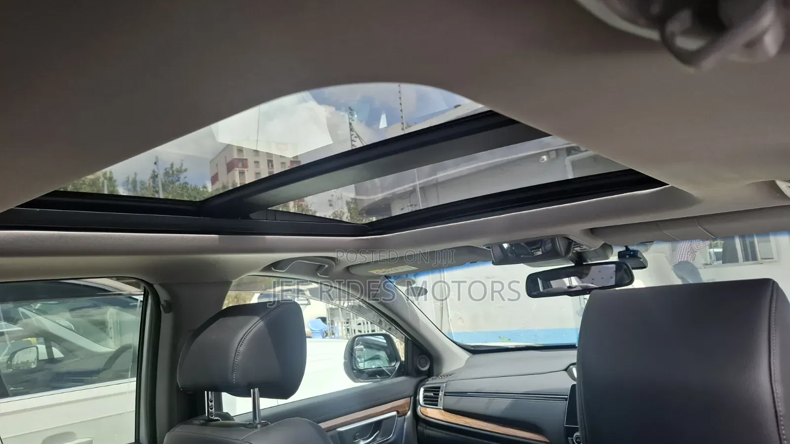 Honda CR-V 2019 White