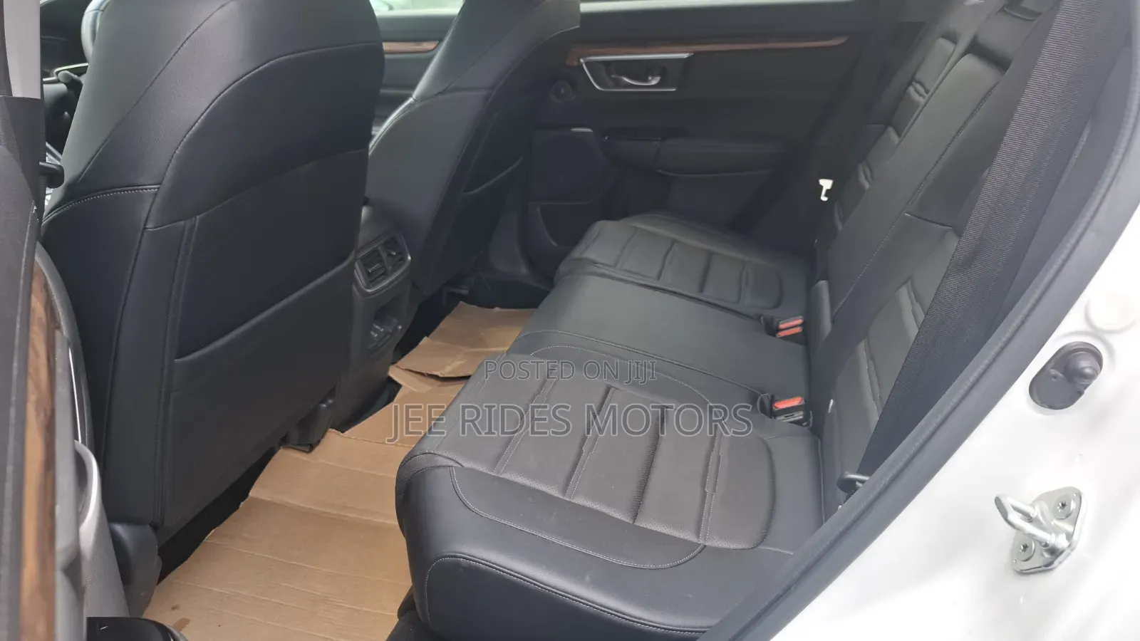 Honda CR-V 2019 White