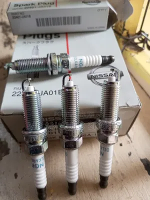 Genuine Spark Plugs NGK Dilkar6a-11 for Nissan Juke