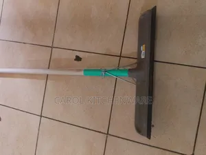 Floor Squeezer / Squeegee