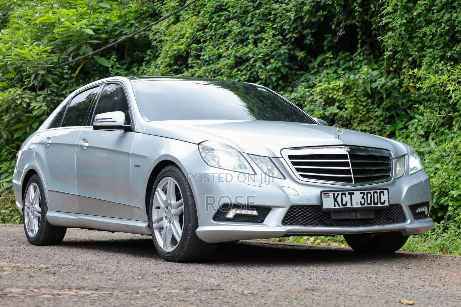 Mercedes-Benz E250 2011 Silver