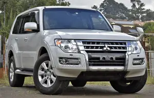 Mitsubishi Pajero Exceed 2018 White