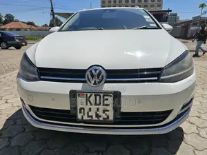 Volkswagen Golf 2014 White