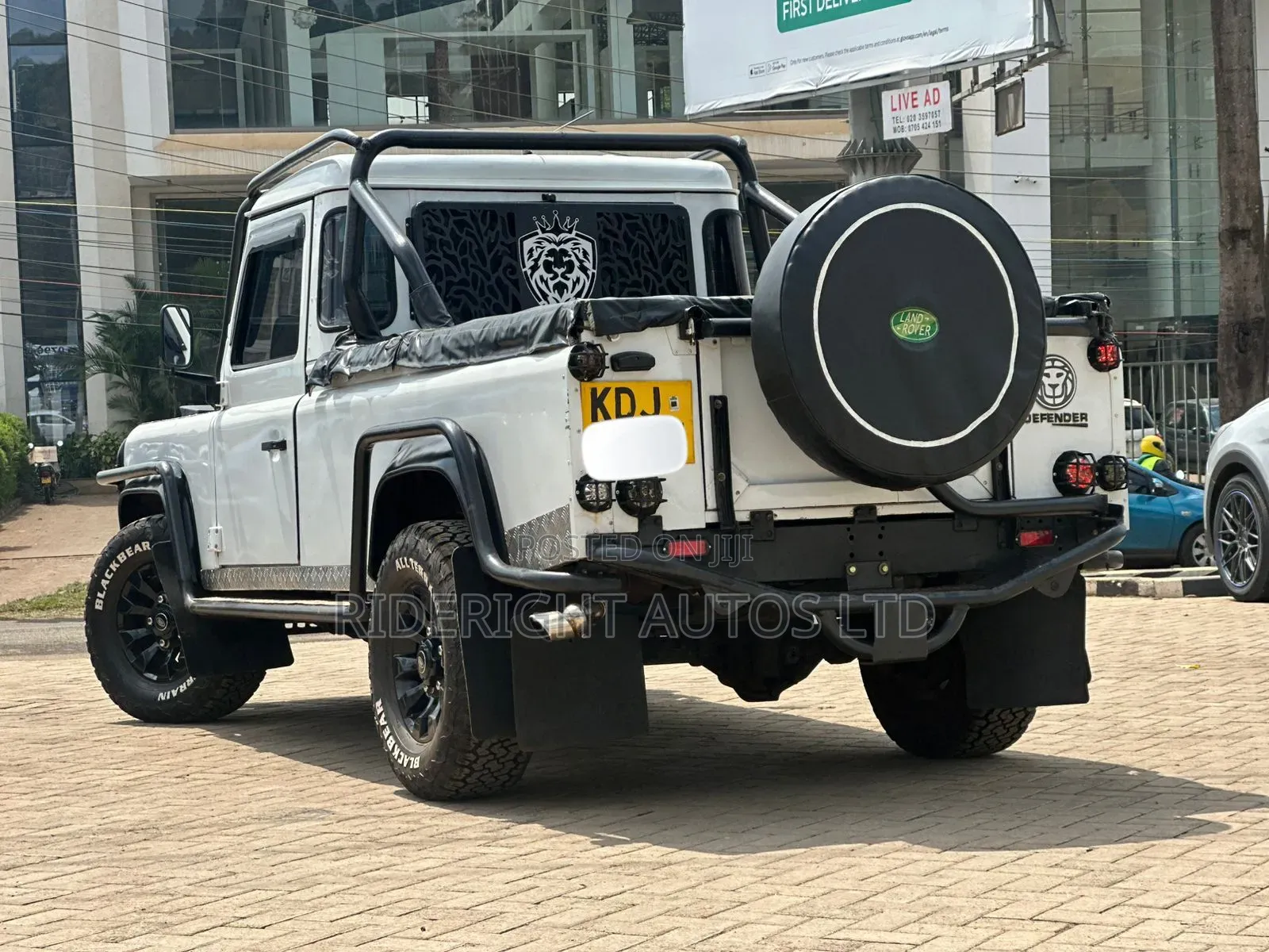 Land Rover Defender 1989 White
