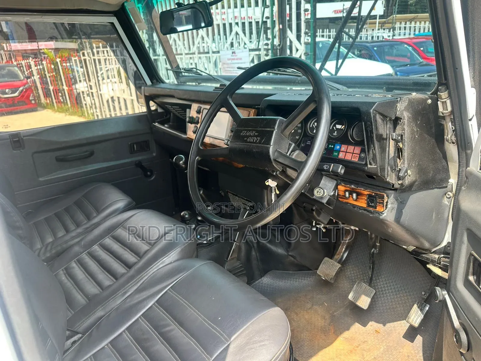 Land Rover Defender 1989 White
