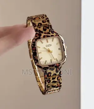 Elegant Chic Ladies Wrist Watch