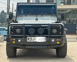 Land Rover Defender 1989 White