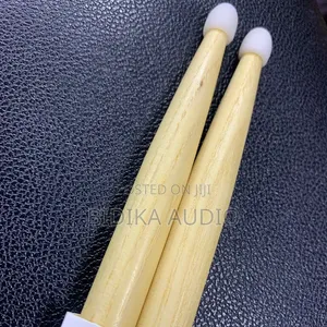 5a Wooden Drumstick With Plastic Tip