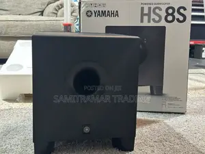 Hs8s Yamaha 8" Bass-Reflex Powered Studio Subwoofer
