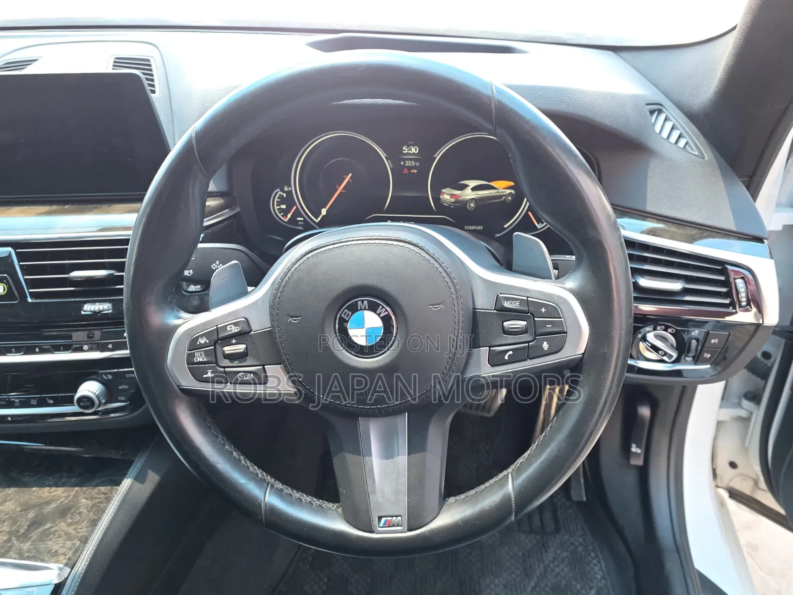BMW 523i 2019 Pearl