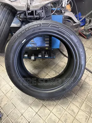 255/50r19 Blackhawk Street- H Tyre