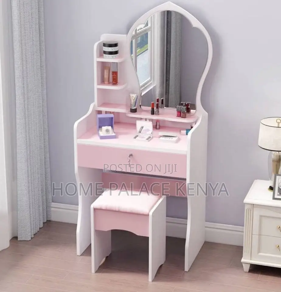 Vanity Table: Small Bedroom Dressing Table With Drawer