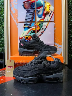 Levi’S X Nike Air Max 95 “Black”
