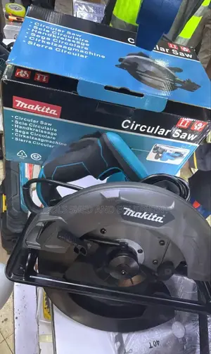 9" Circular Saw Makita