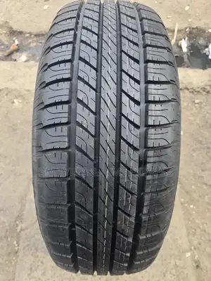 275 /65 R17 Goodyear Tires (Germany)