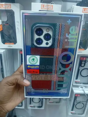 iPhone 13 Pro Case Featuring a Plaid Carbon Fiber Design.