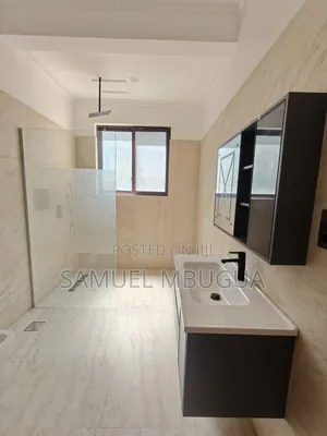 5bdrm House in Karen for rent