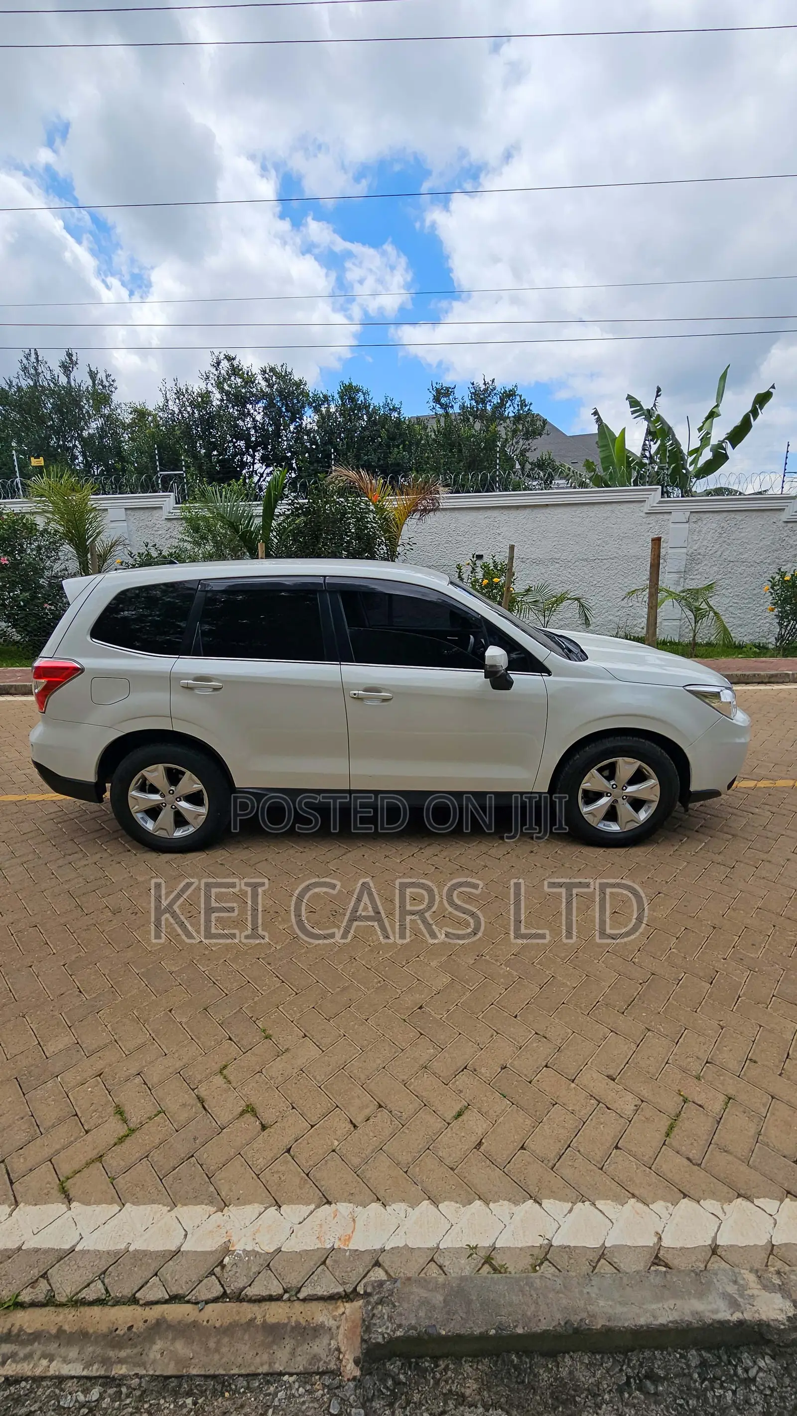 Subaru Forester 2012 White