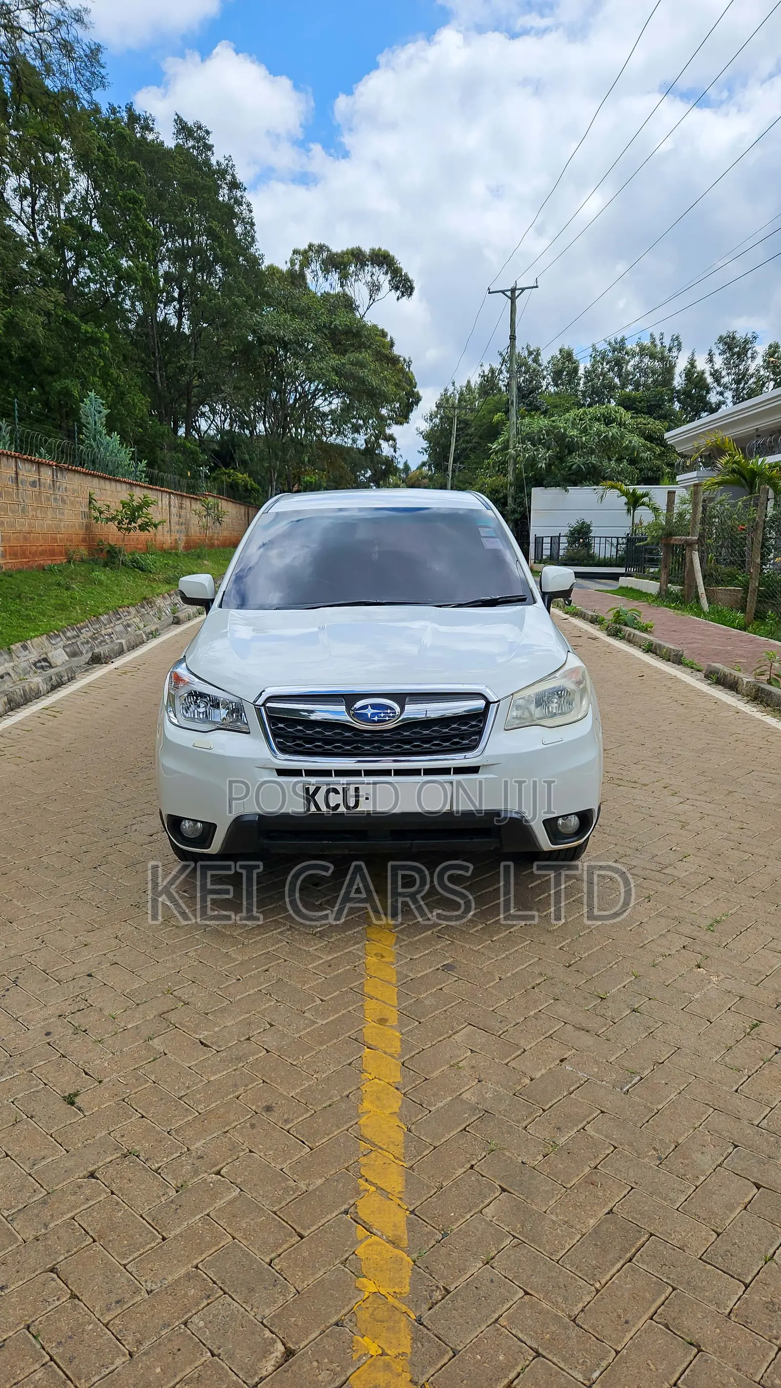 Subaru Forester 2012 White